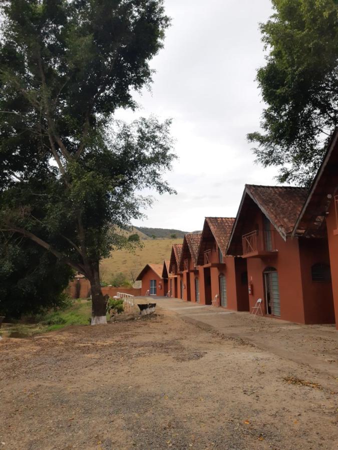 Pousada Recanto Das Aves Hotel Socorro  Exterior photo